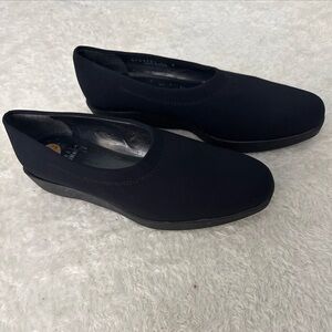 Stuart Weitzman Black Luxurious Latex Slip-on Loafer Shoes Size 7